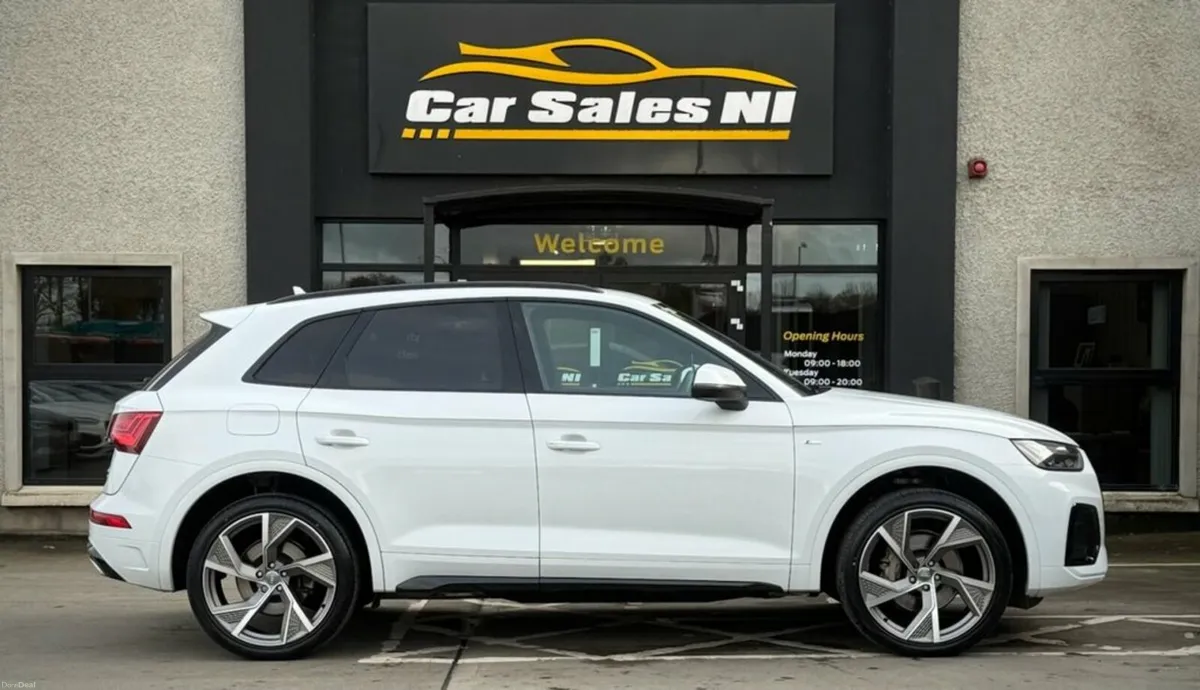 2.0 TDI 40 S line SUV 5dr Diesel S Tronic quattro - Image 3