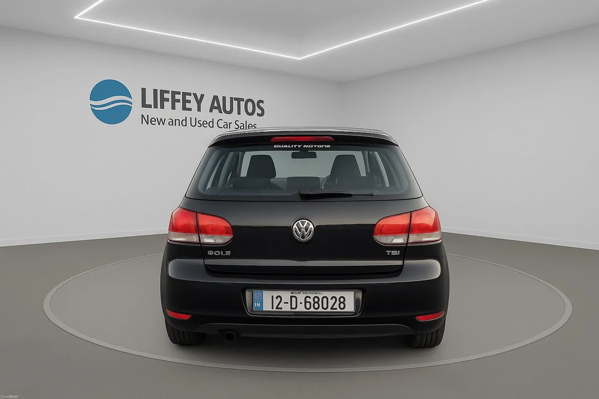 Volkswagen Golf 2012 Automatic low millage - Image 3