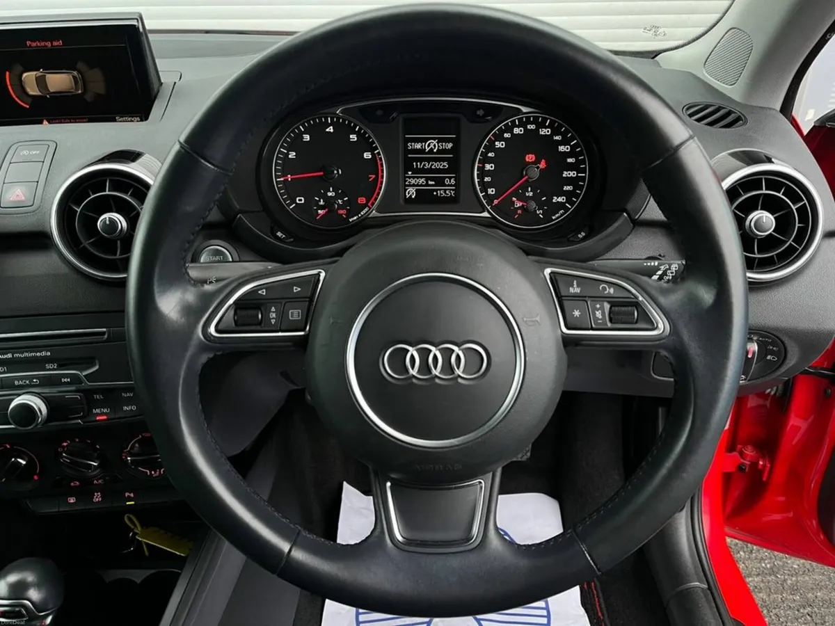 Audi A1 1.0 TFSI AUTO // FULL SERVICE HISTORY // B - Image 4
