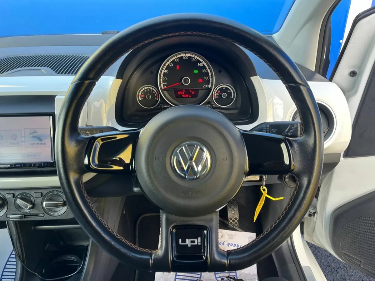 Volkswagen up! JEANS EDITION 1.0 // LOW MILEAGE // - Image 4