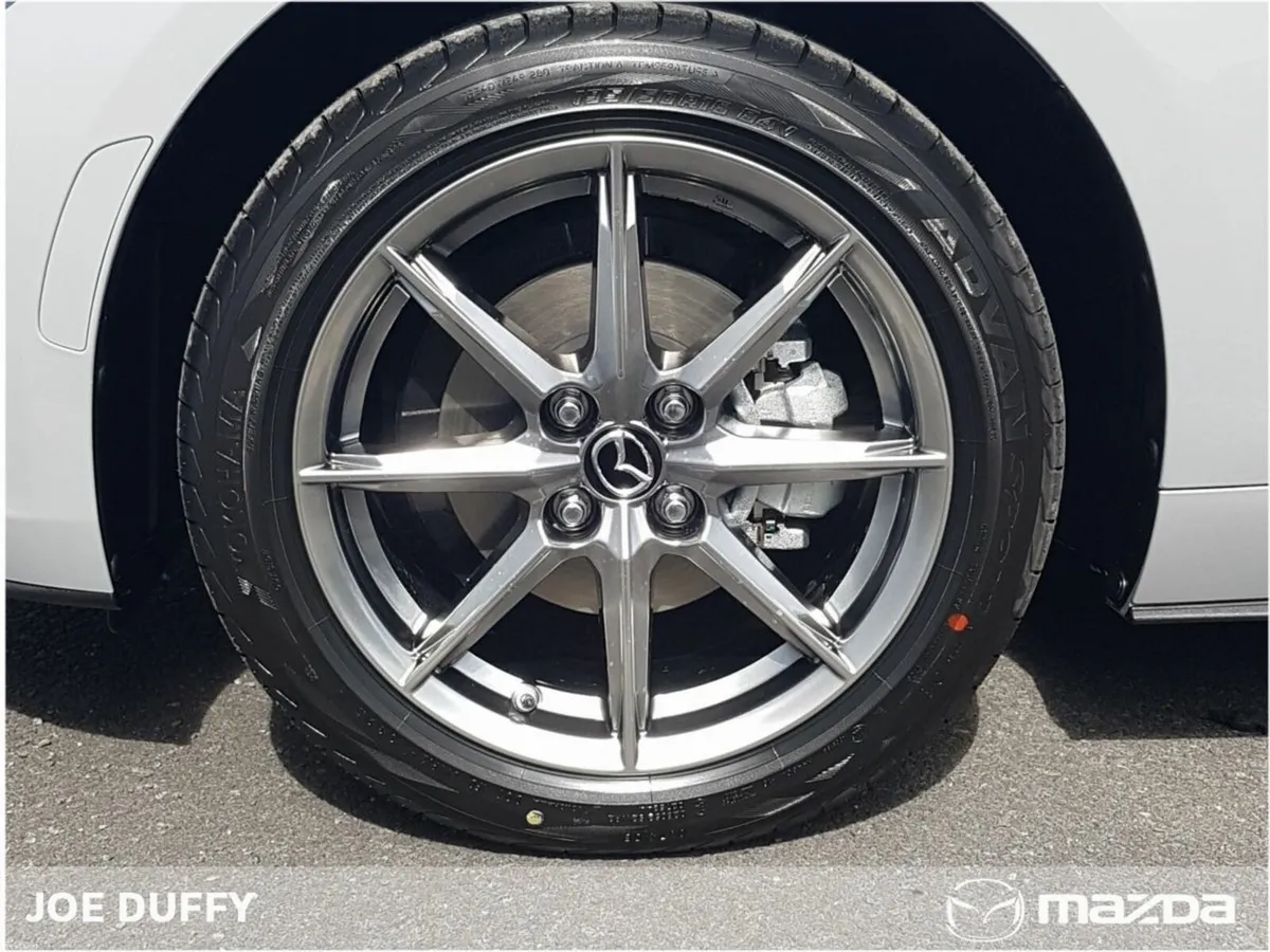Mazda MX-5 1.1.5 RF SKYACTIV G 132hp 6MT EXCLUSIVE - Image 6