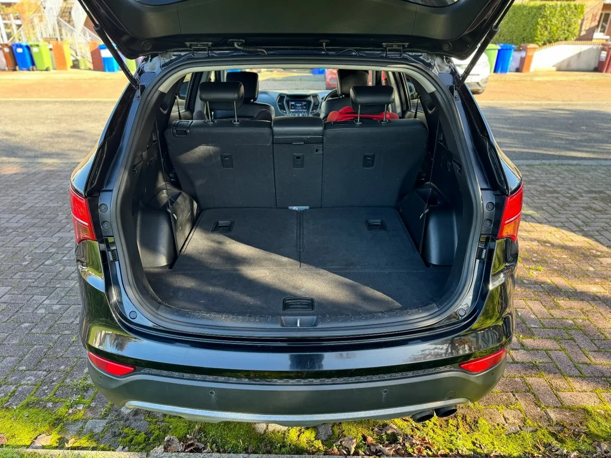 Hyundai Santa Fe 2014 - Image 4