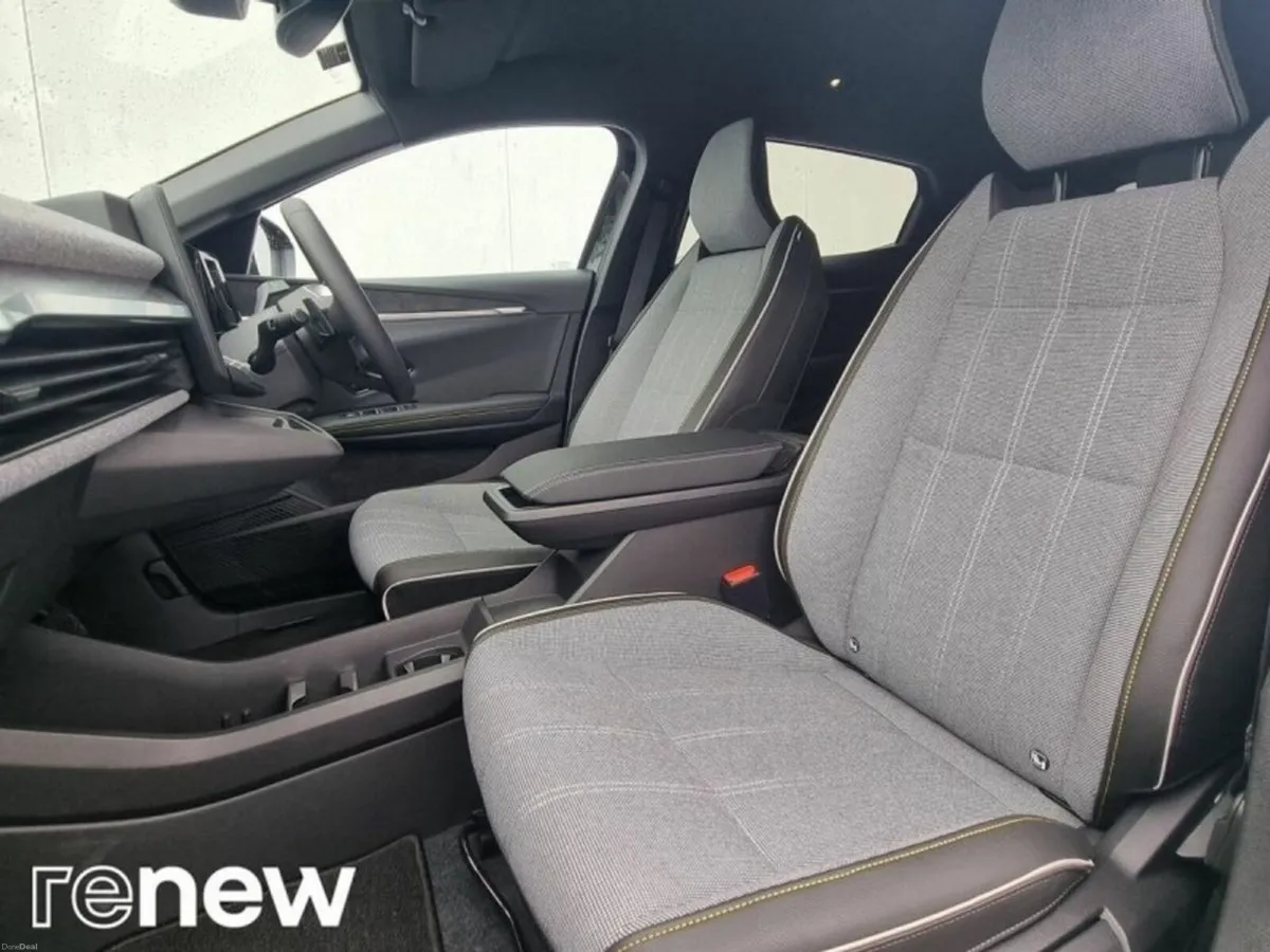 Renault Megane EV Techno - Image 4