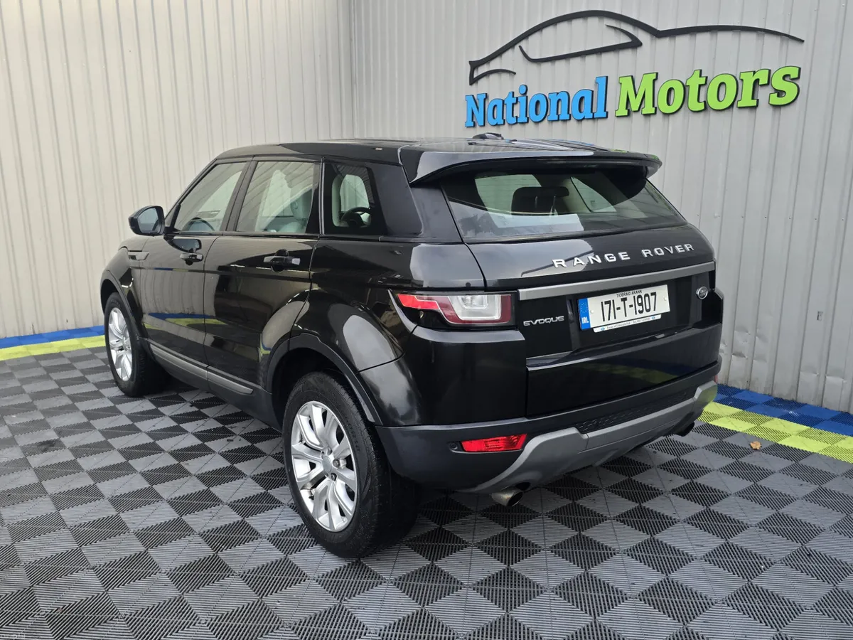 2017 Range Rover Evoque 2.0 TD4 SE Automatic - Image 5