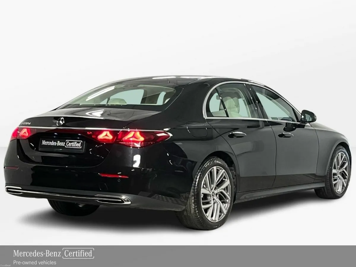 Mercedes-Benz E-Class 220d Avantgarde - 1 OWNER IR - Image 3