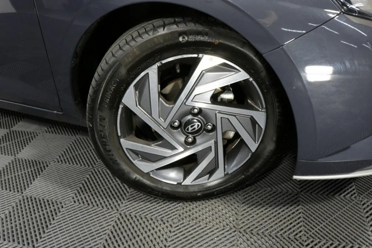 Hyundai i20 DELUXE PLUS - EX DEMO - 1.2L PETROL HA - Image 3