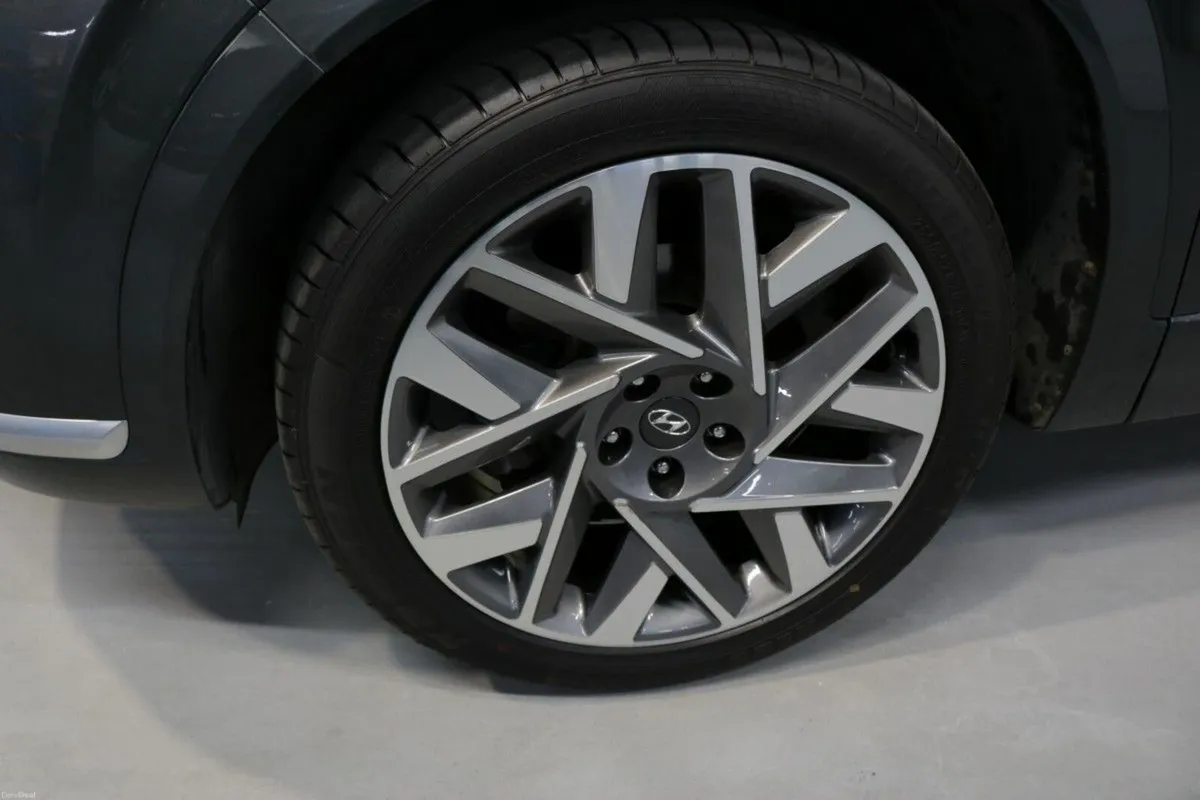 Hyundai Santa Fe EXECUTIVE PLUS 4WD 2.2L DIESEL 7 - Image 3