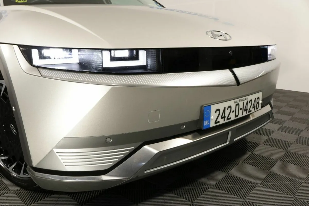 Hyundai IONIQ 5 PREMIUM PLUS EX DEMO 4WD 77 KwH EV - Image 3