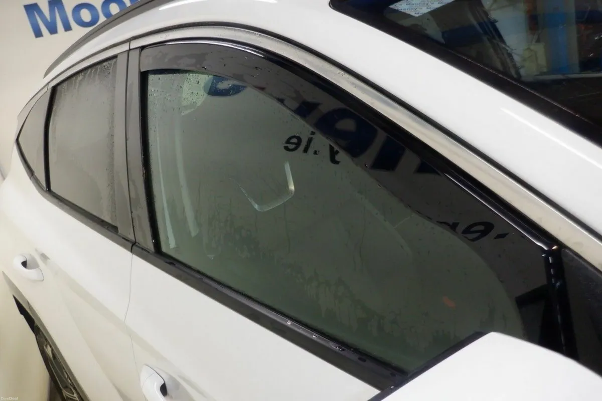 Hyundai Tucson HYBRID EXECUTIVE PLUS 1.6L PETROL A - Image 6