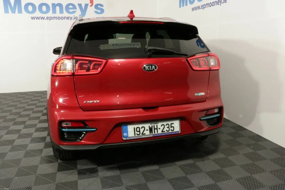 Kia e-Niro EV - HIGH SPEC - 1 PREVIOUS OWNER - Image 5