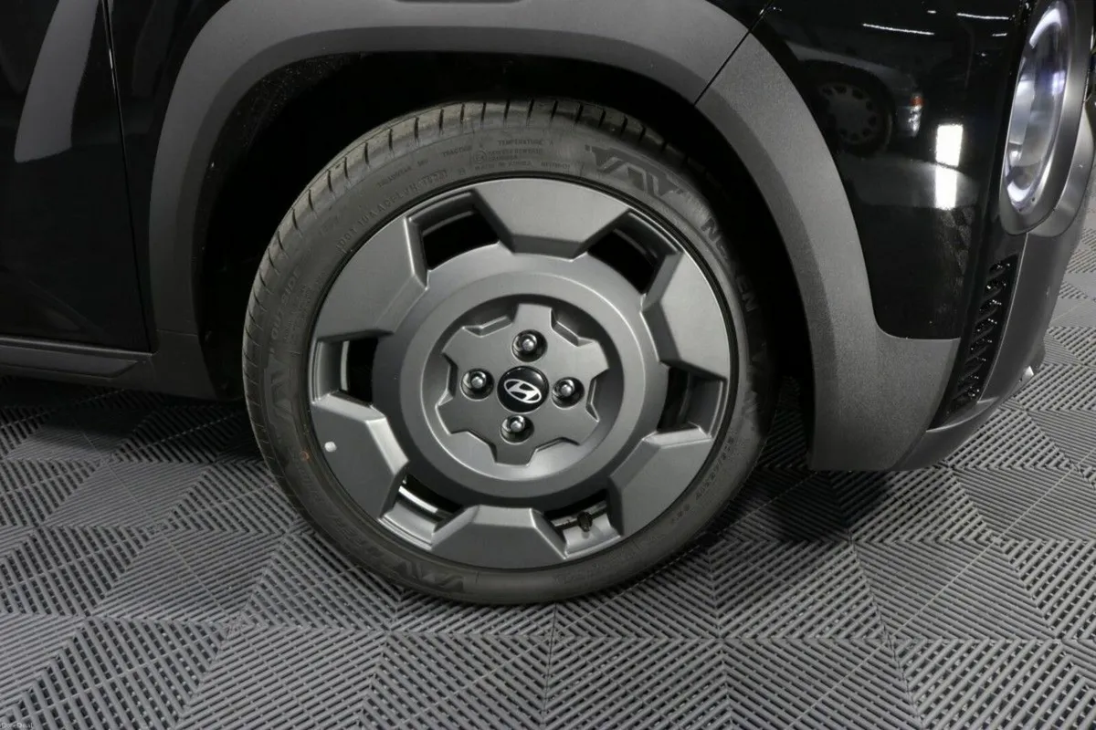 Hyundai INSTER CROSS - NEW 2026 ORDER YOURS TODAY - Image 4
