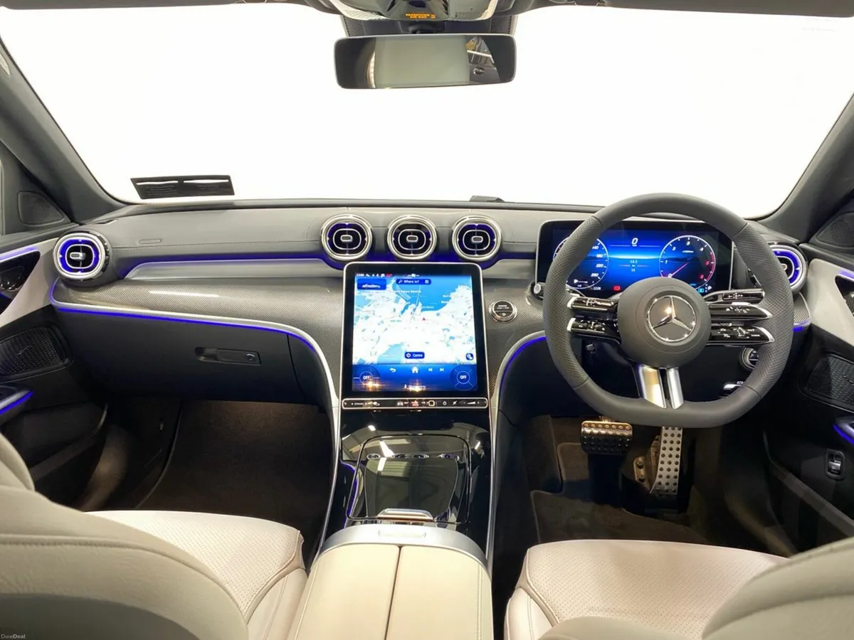 Mercedes-Benz C-Class C 200 d AMG LINE PLUS *MANUF - Image 4