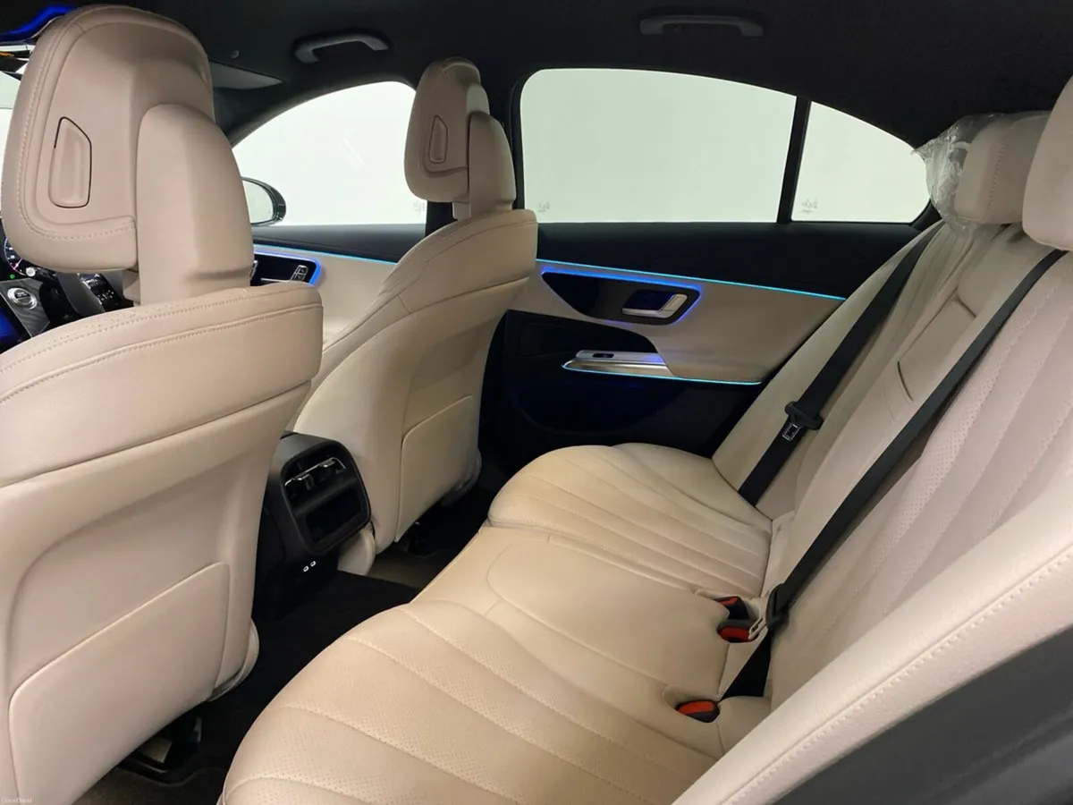 Mercedes-Benz E-Class E 300 e AMG EDITION PLUS | 3 - Image 4