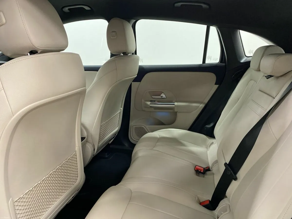 Mercedes-Benz EQA EQA 250+ Progressive (7) | Mirro - Image 4