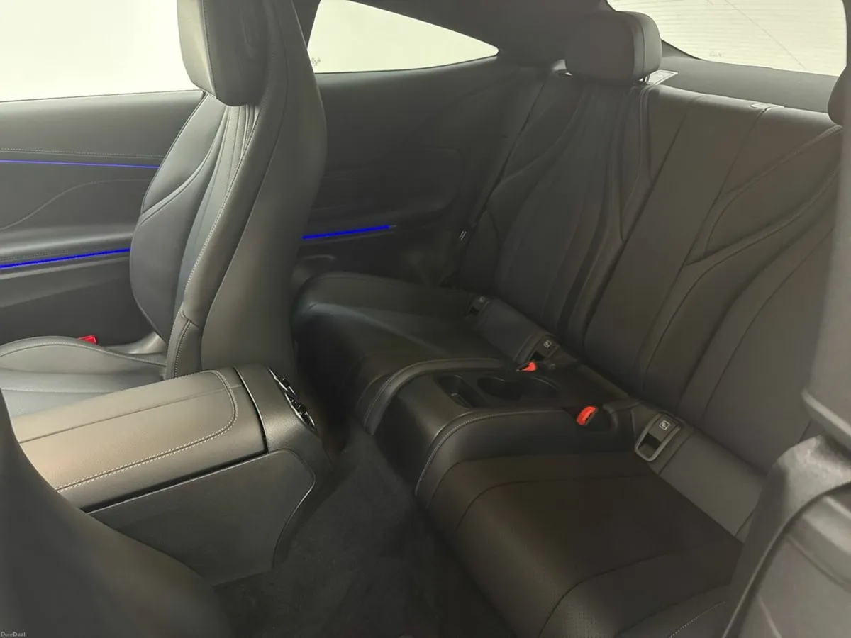 Mercedes-Benz CLE CLE 300 e AMG PHEV Line ** Premi - Image 4