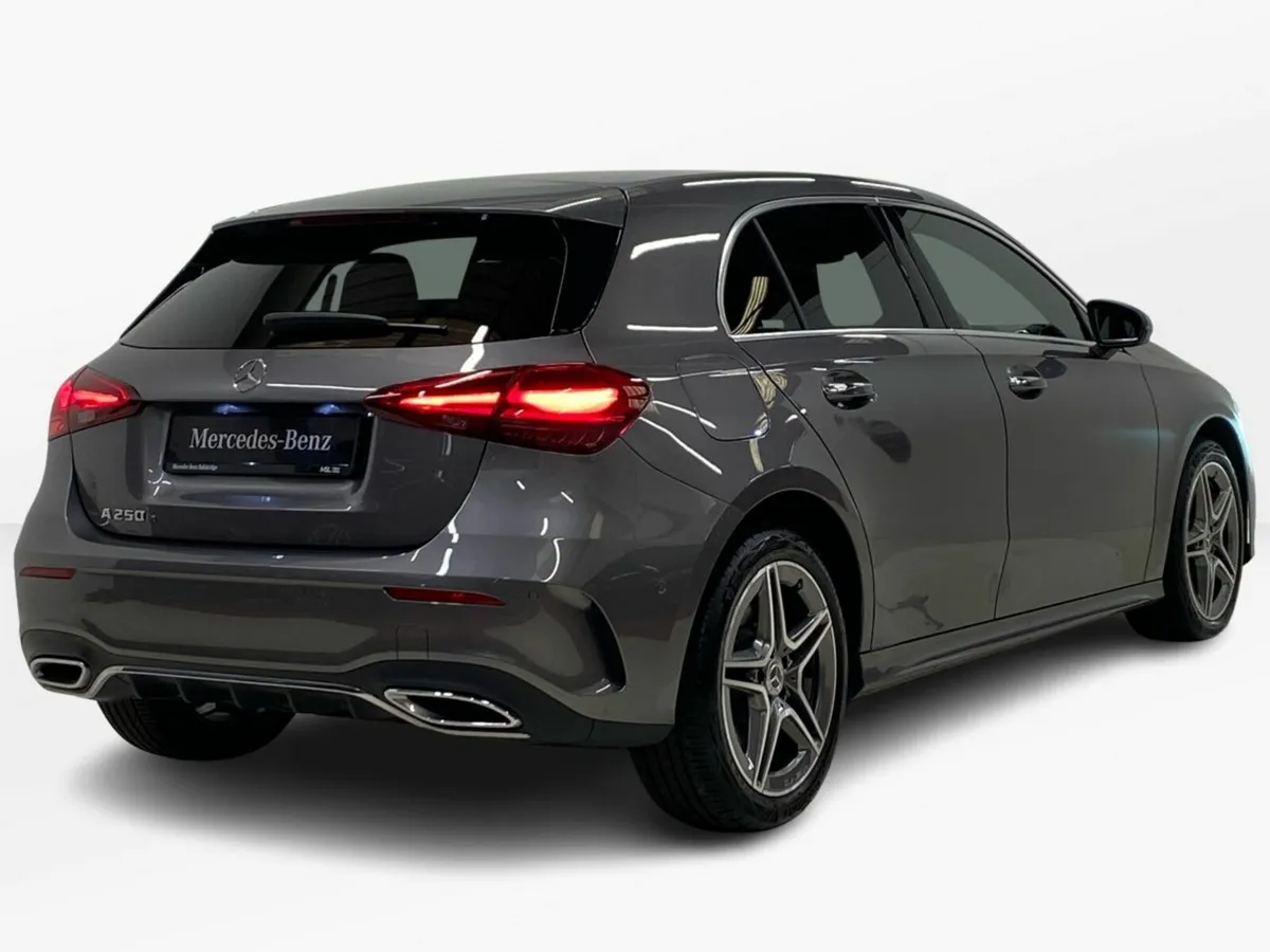 Mercedes-Benz A-Class A 250 e AMG LINE PREMIUM AUT - Image 3