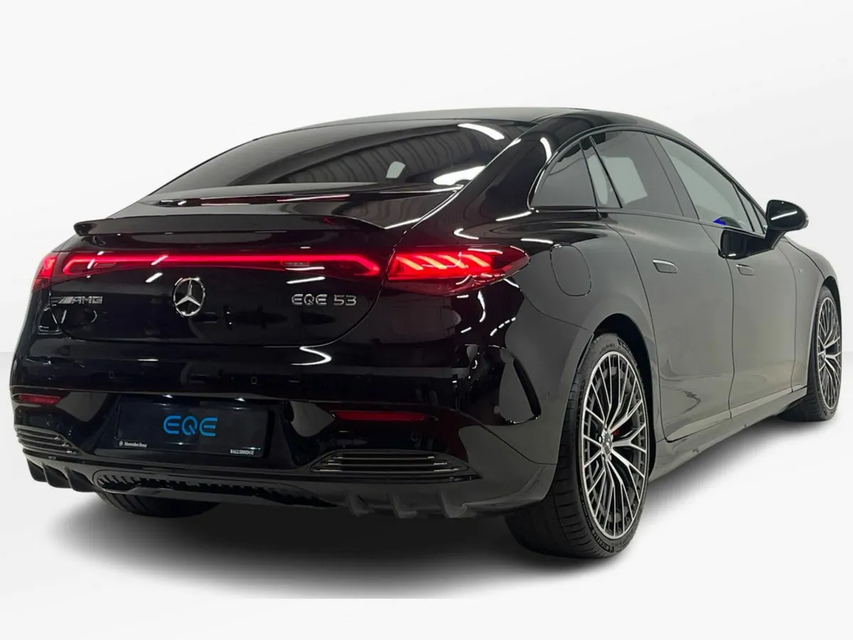 Mercedes-Benz AMG EQE 53 AMG 4Matic+ - Image 4