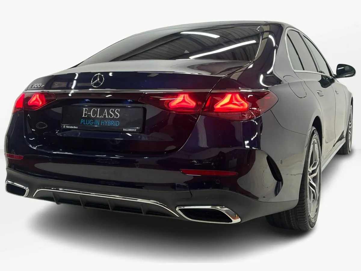 Mercedes-Benz E-Class E 300 e PLUG - IN HYBRID | H - Image 3