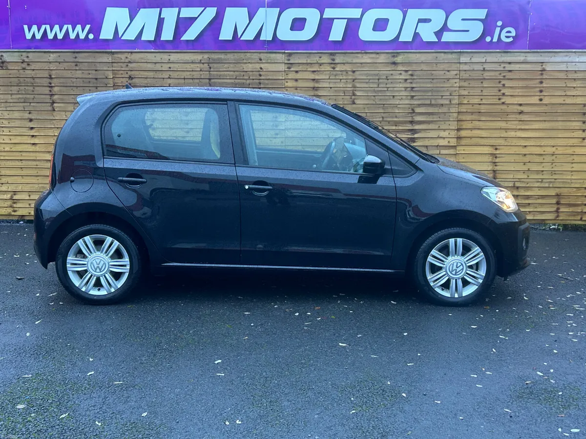 VOLKSWAGEN UP - Image 3