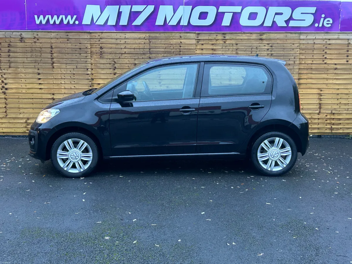 VOLKSWAGEN UP - Image 4