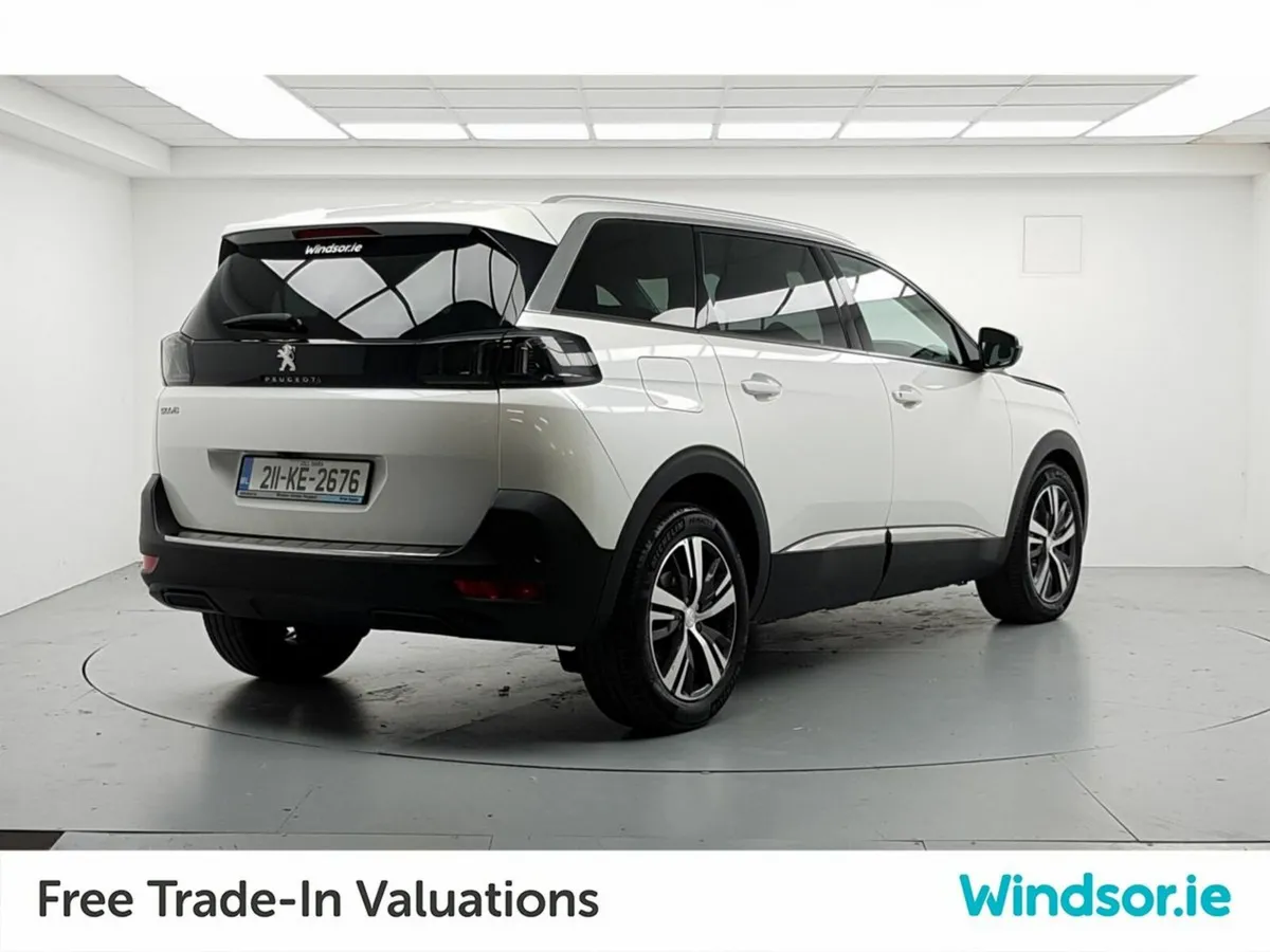 Peugeot 5008 1.5 BlueHDi 130bhp Allure - Image 3