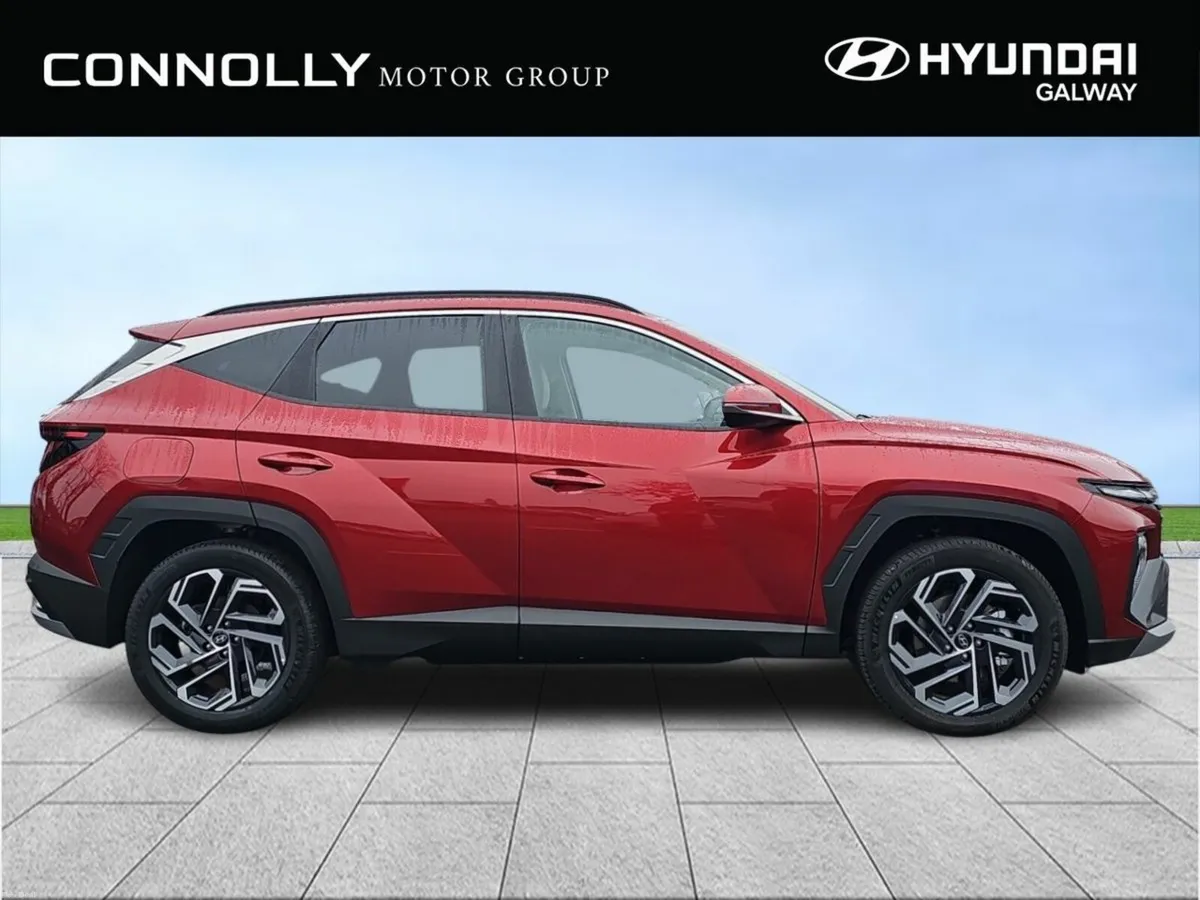 Hyundai Tucson Executive PHEV ** ORDER NOW FOR 261 - Image 3