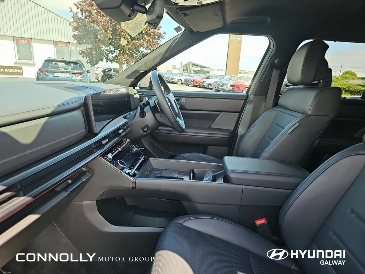 Hyundai Santa Fe 1.6 PHEV 4WD CALLIGRAPHY ** ORDER - Image 5