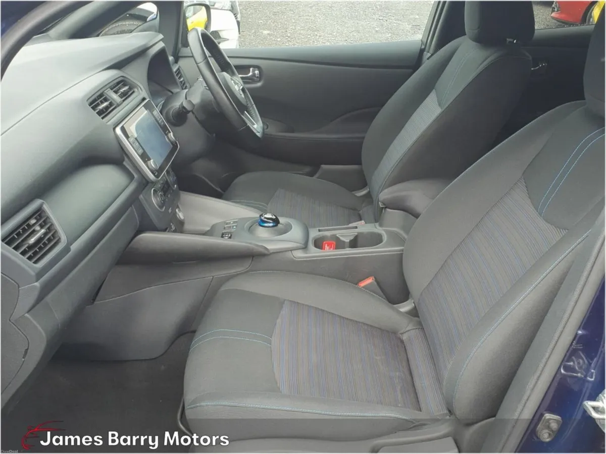 Nissan Leaf Leaf SV 62 kWh 350kms Range - Image 4