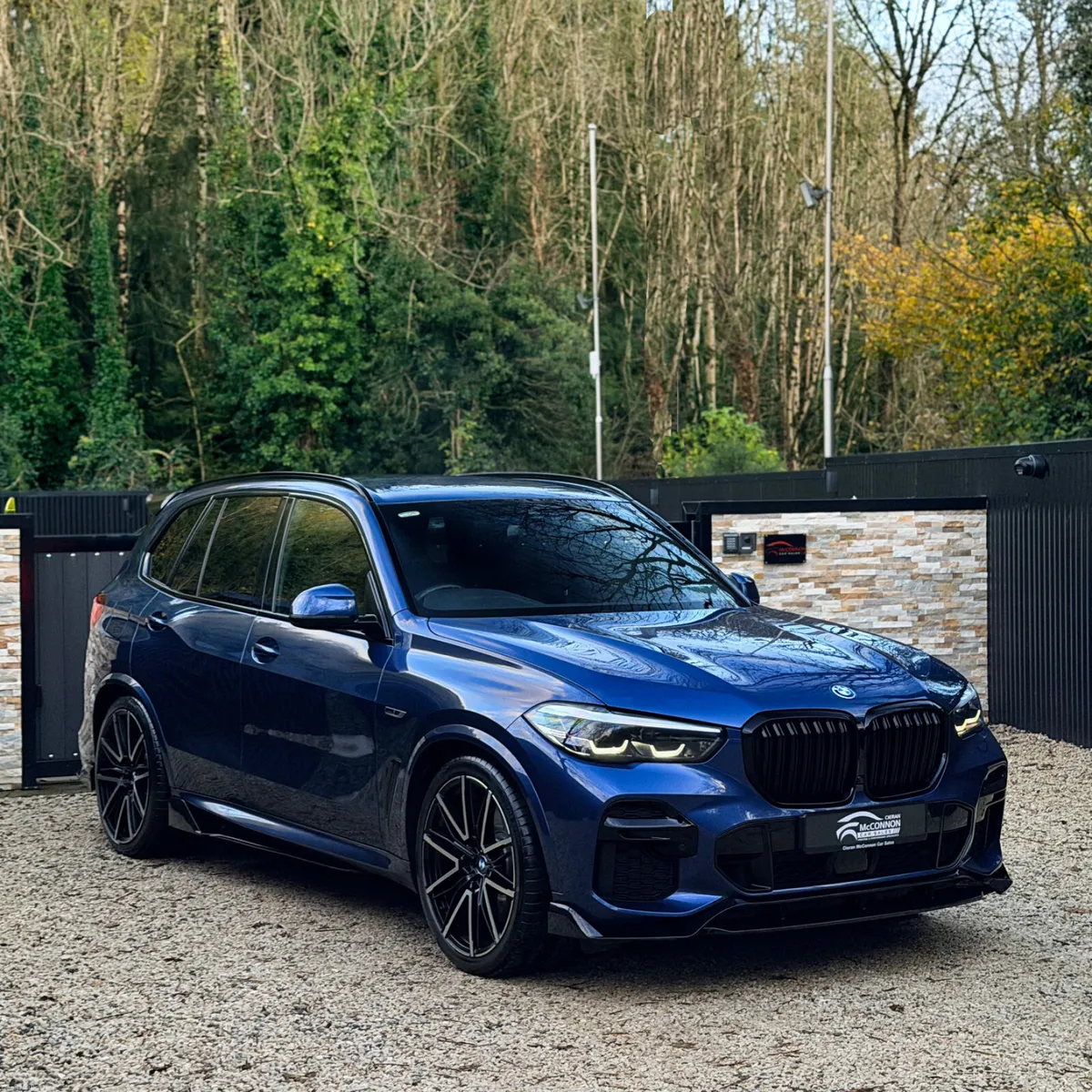 DEPOSIT TAKEN 2021 (212)  BMW X5 45E MSPORT 390BHP - Image 1