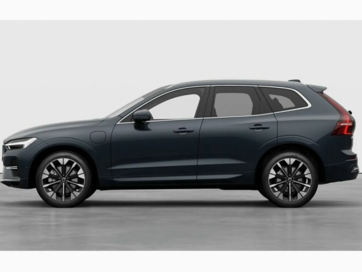 Volvo XC60 T6 PHEV Plus Bright - Image 2