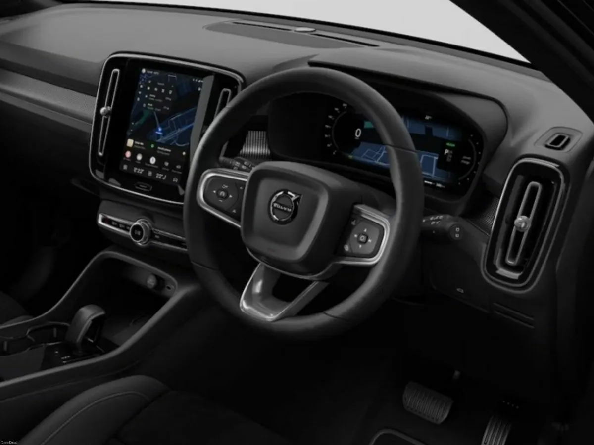 Volvo EX40 Plus Black Edition Single Motor - Image 4