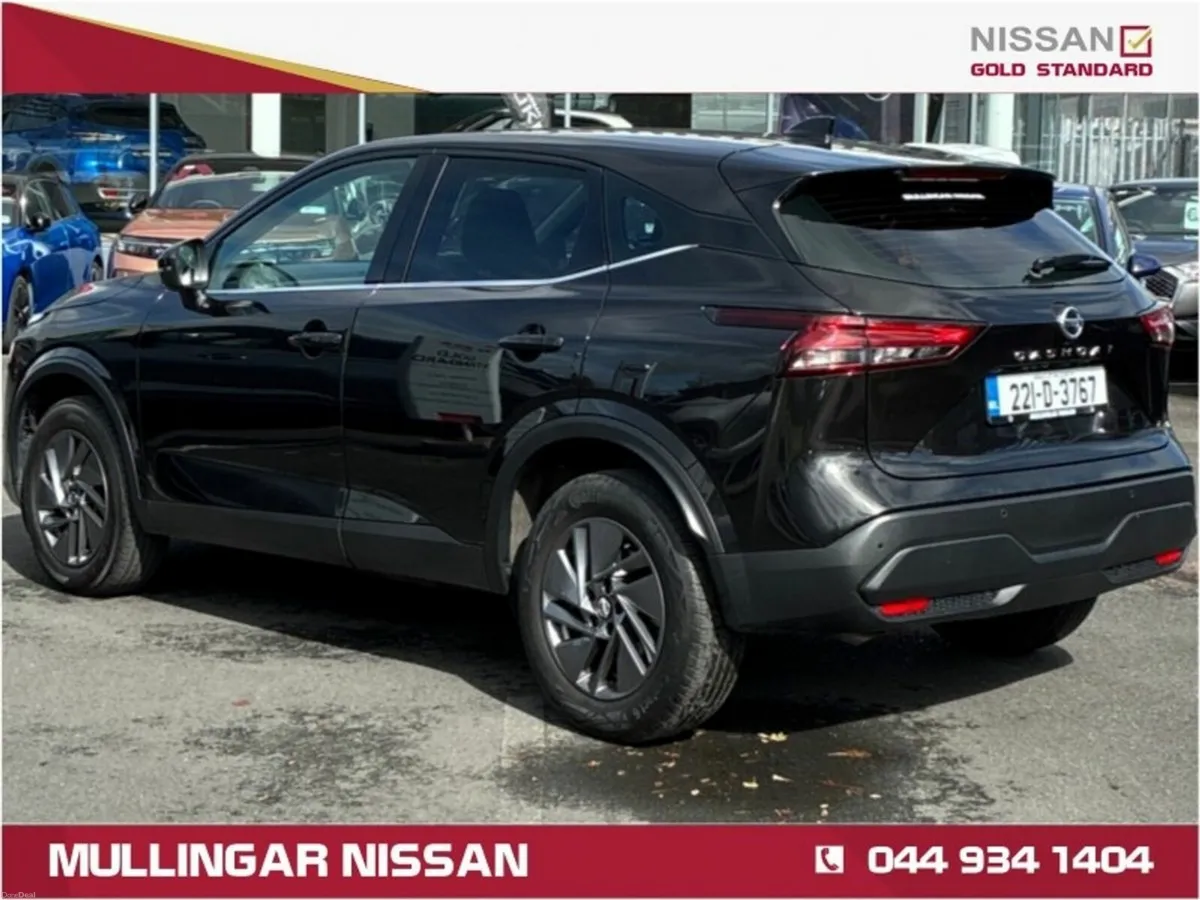 Nissan Qashqai 1.3SV M/Hybrid - Check out our Revi - Image 3