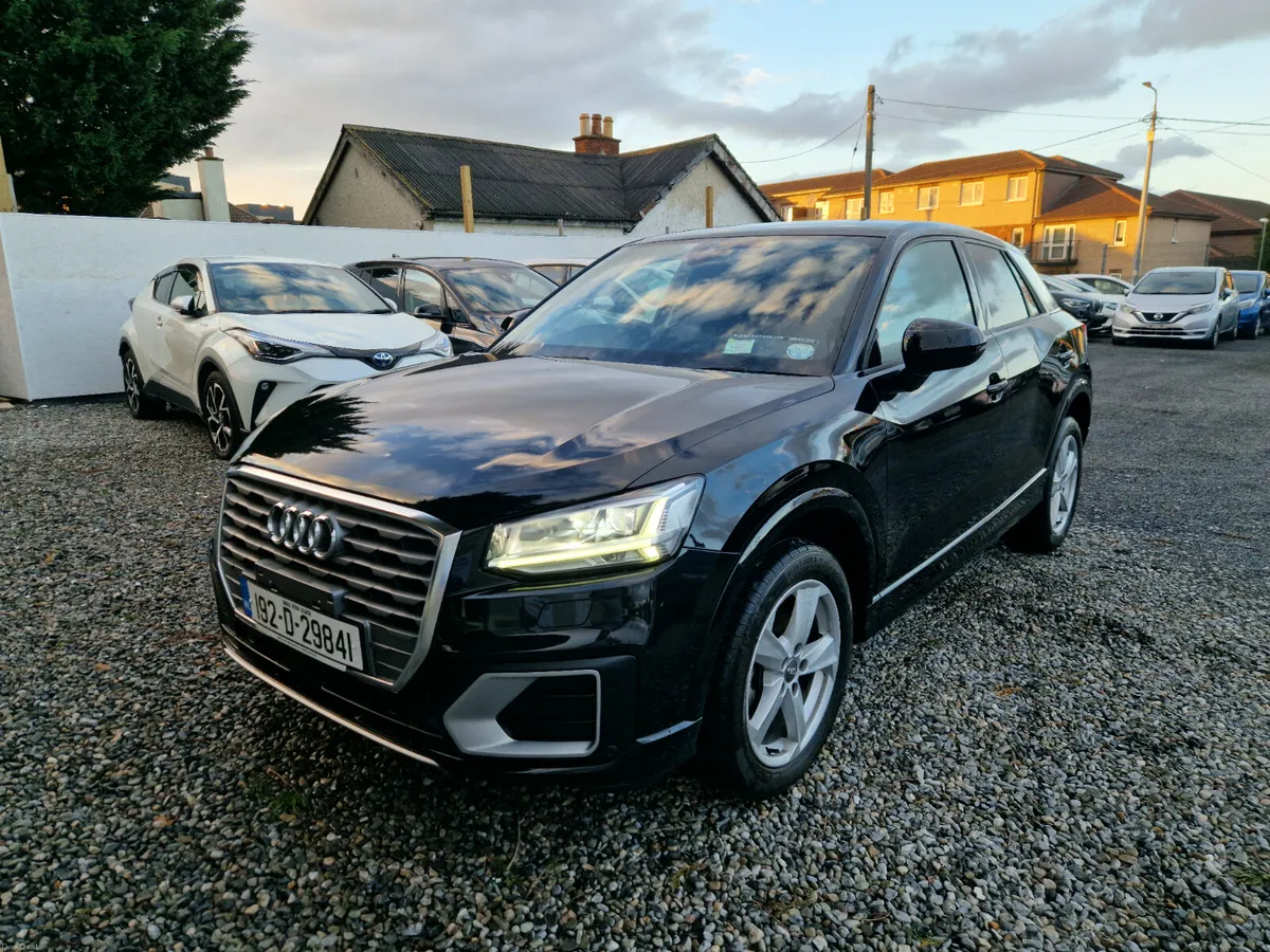 Audi Q2 1.0 TFSI Sports | Auto - Image 3