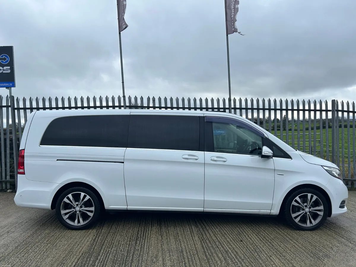 Mercedes Benz V220d Avantgarde Extra Long 2016 - Image 3