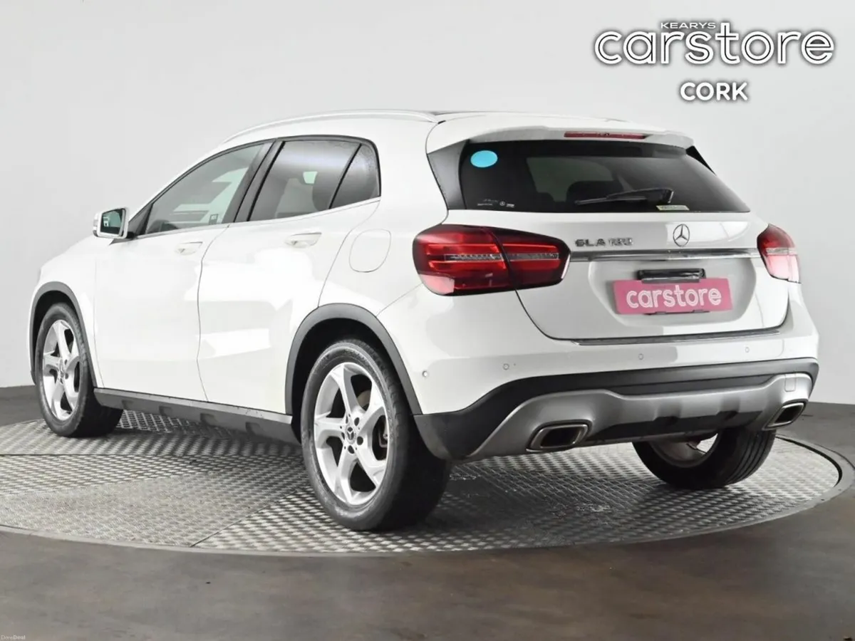 Mercedes-Benz GLA 1.6 GLA 180 Auto - Image 4