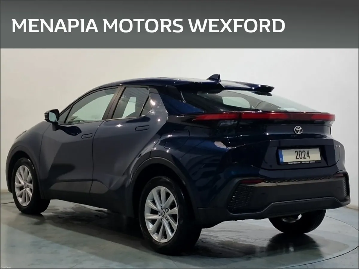 Toyota C-HR 1.8 HYBRID LUNA - Image 4