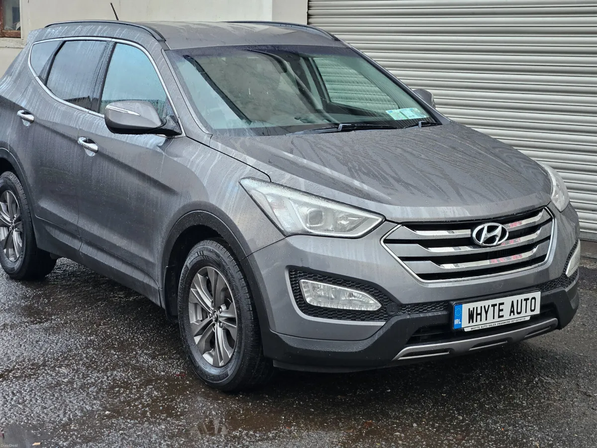 Hyundai Santa Fe 2014 4WD SPECIAL EDITION - Image 1