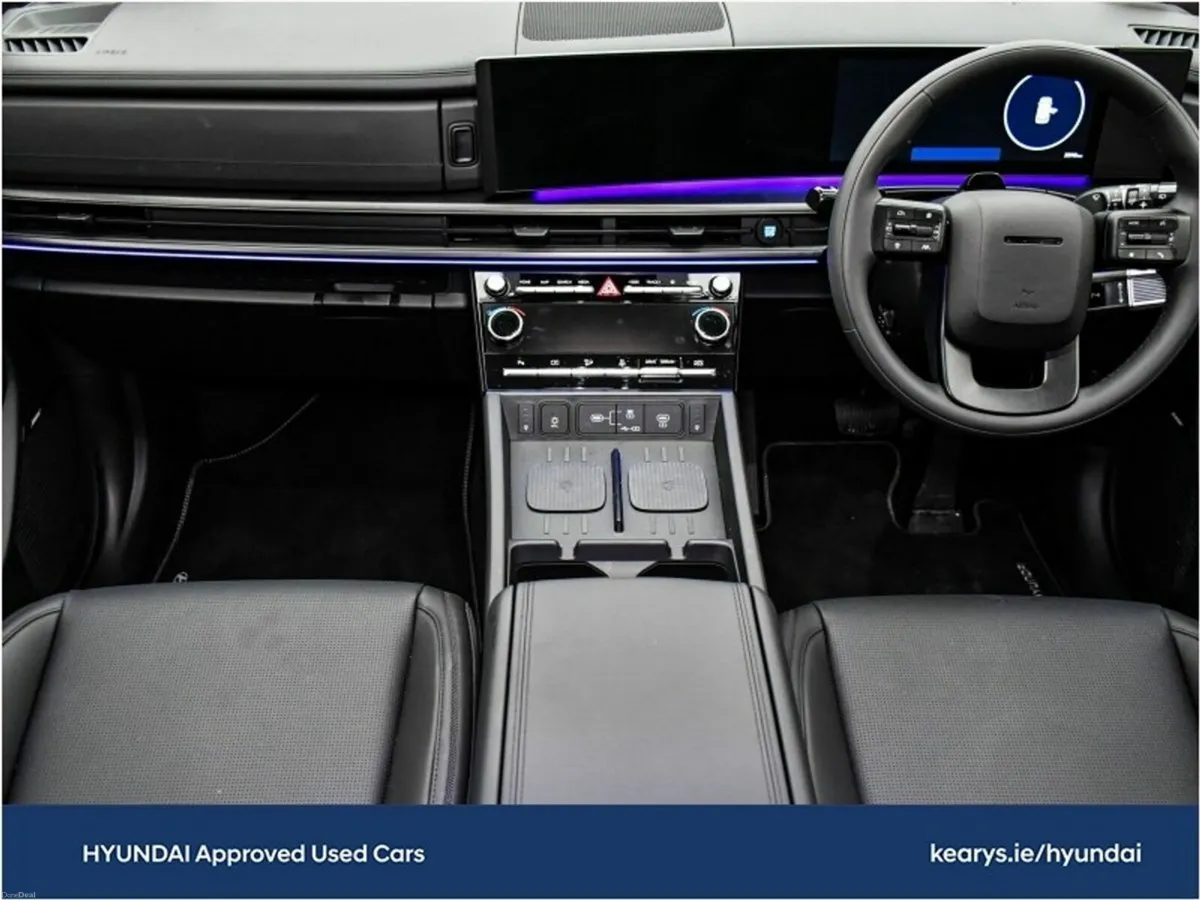 Hyundai Santa Fe Caligraphy PHEV 4WD - Image 4