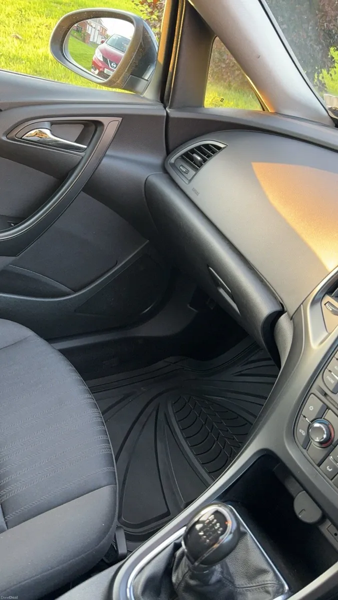 * Opel Astra * Fresh Test - Image 4