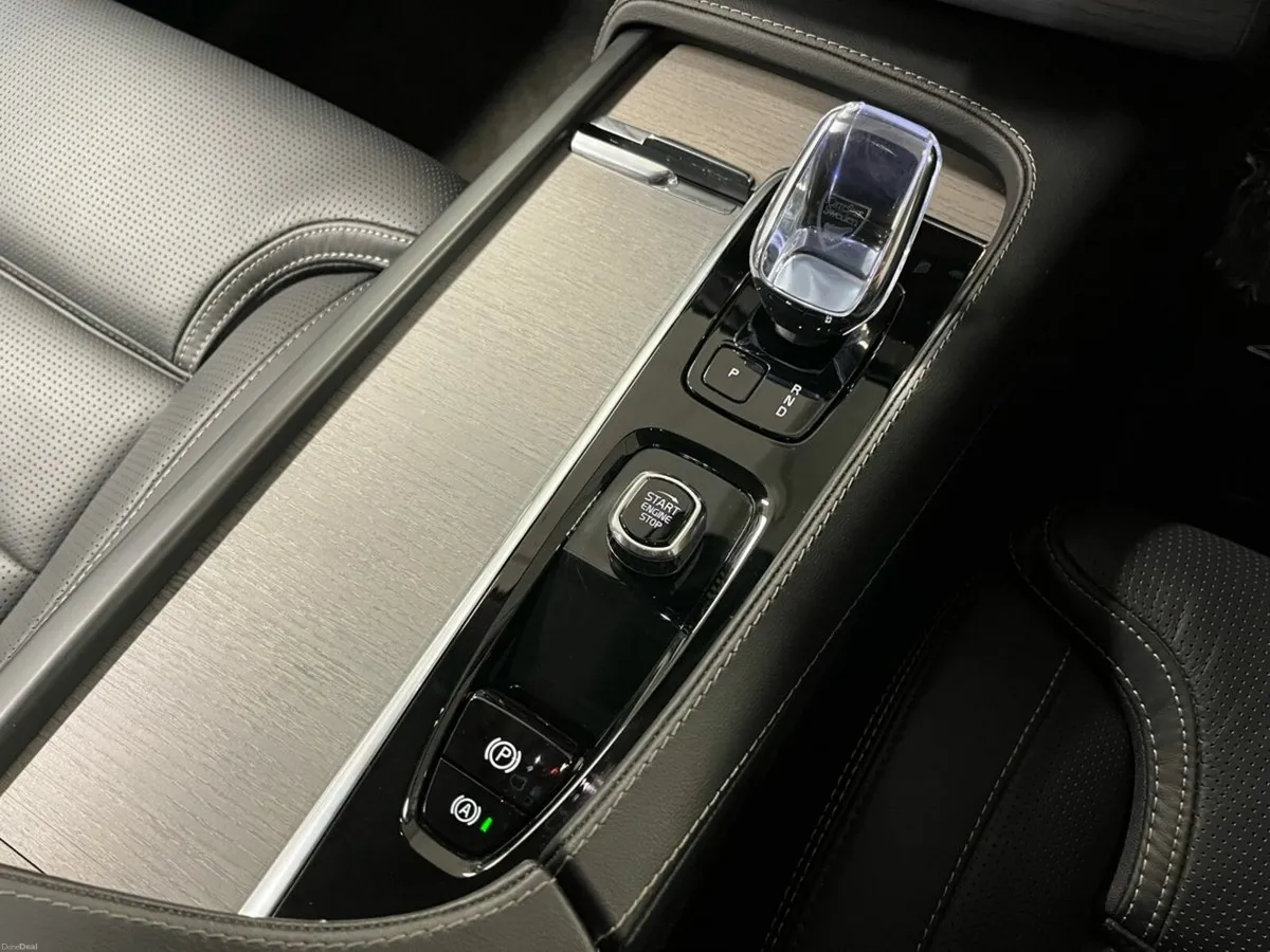 Volvo XC90 T8 Ultra Recharge 455BHP - 22 Inch Allo - Image 4