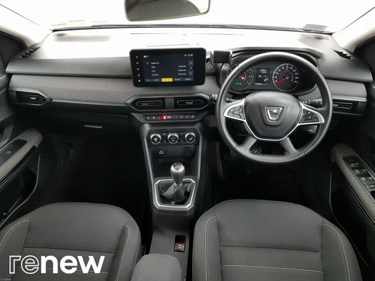 Dacia Jogger TCe 110 Extreme SE - Image 4