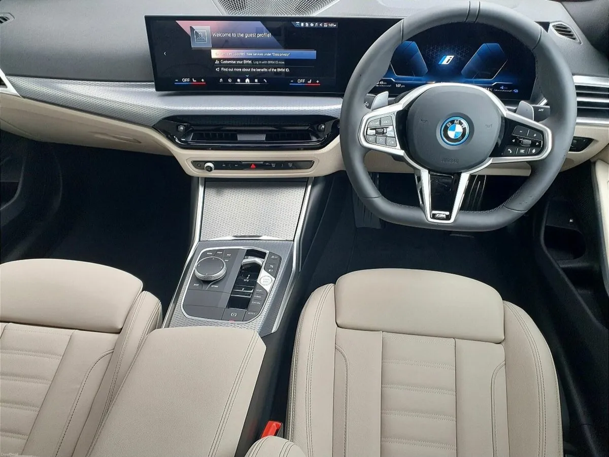 BMW 3-Series 330e M Sport Saloon - Image 4