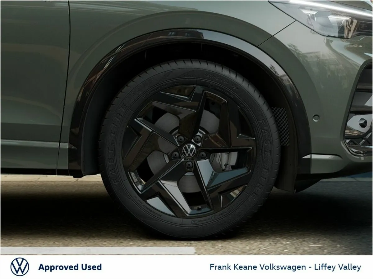 Volkswagen Tiguan *NEW* R-LINE 75 1.5 PHEV 204HP * - Image 6