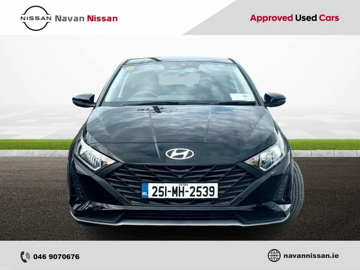 Hyundai i20 Deluxe Plus - Image 2