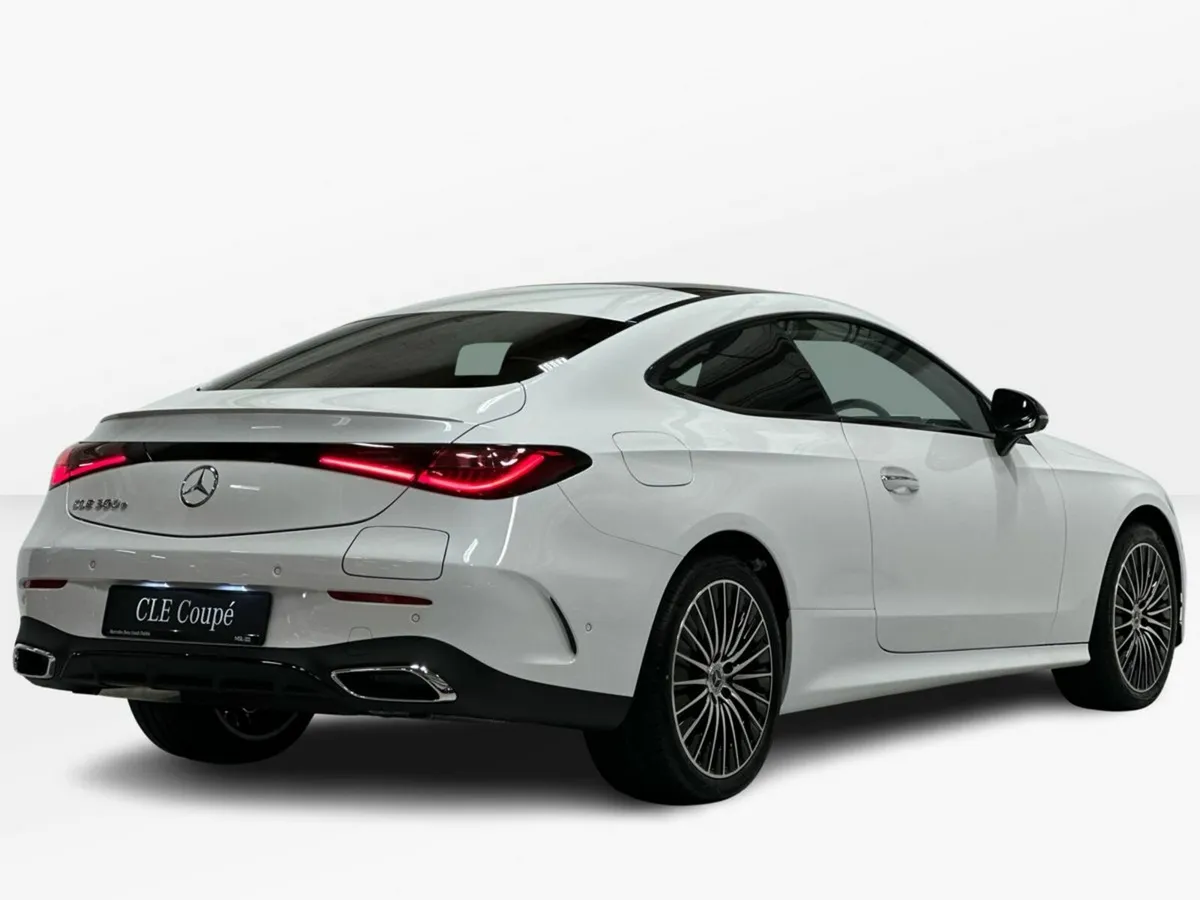 Mercedes-Benz CLE CLE300 e Coupe AMG Line Premium - Image 3