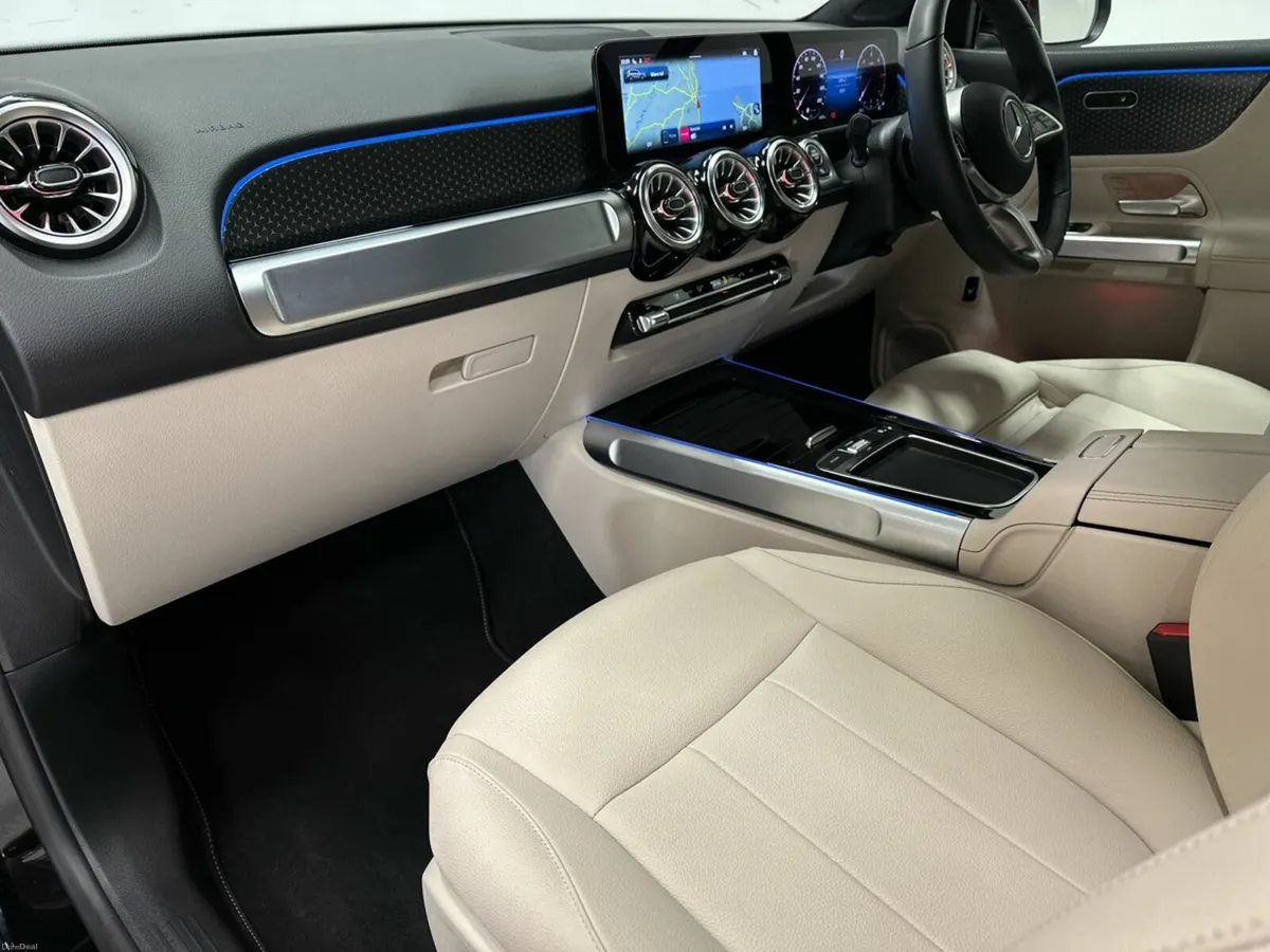 Mercedes-Benz GLB GLB200 D Progressive Line + - Image 6