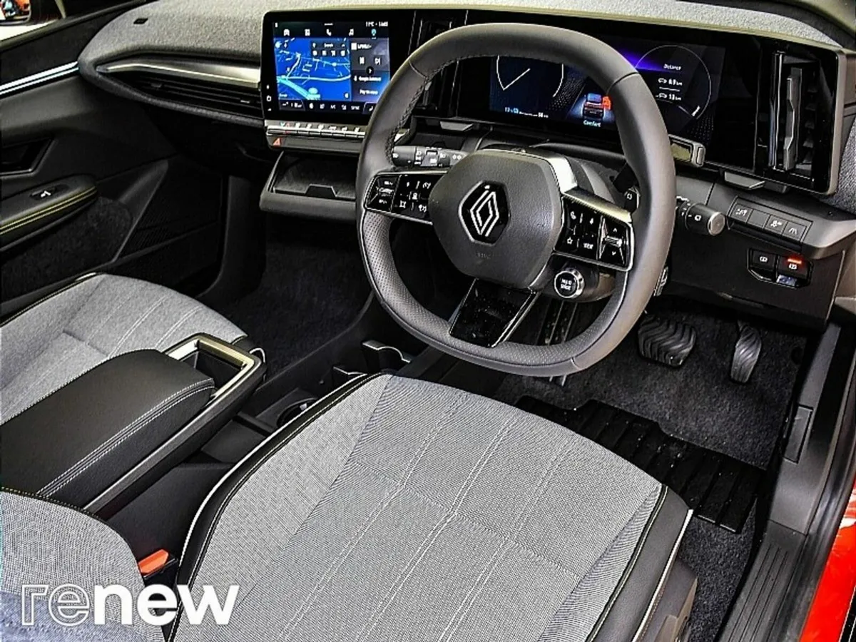 Renault Megane E-Tech EV60 220hp Techno - Image 6