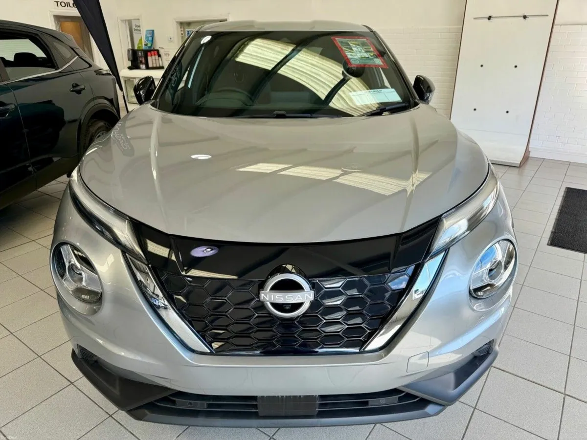 Nissan Juke HYBRID SVE * PRE REG * SAVE €1,000 - Image 4