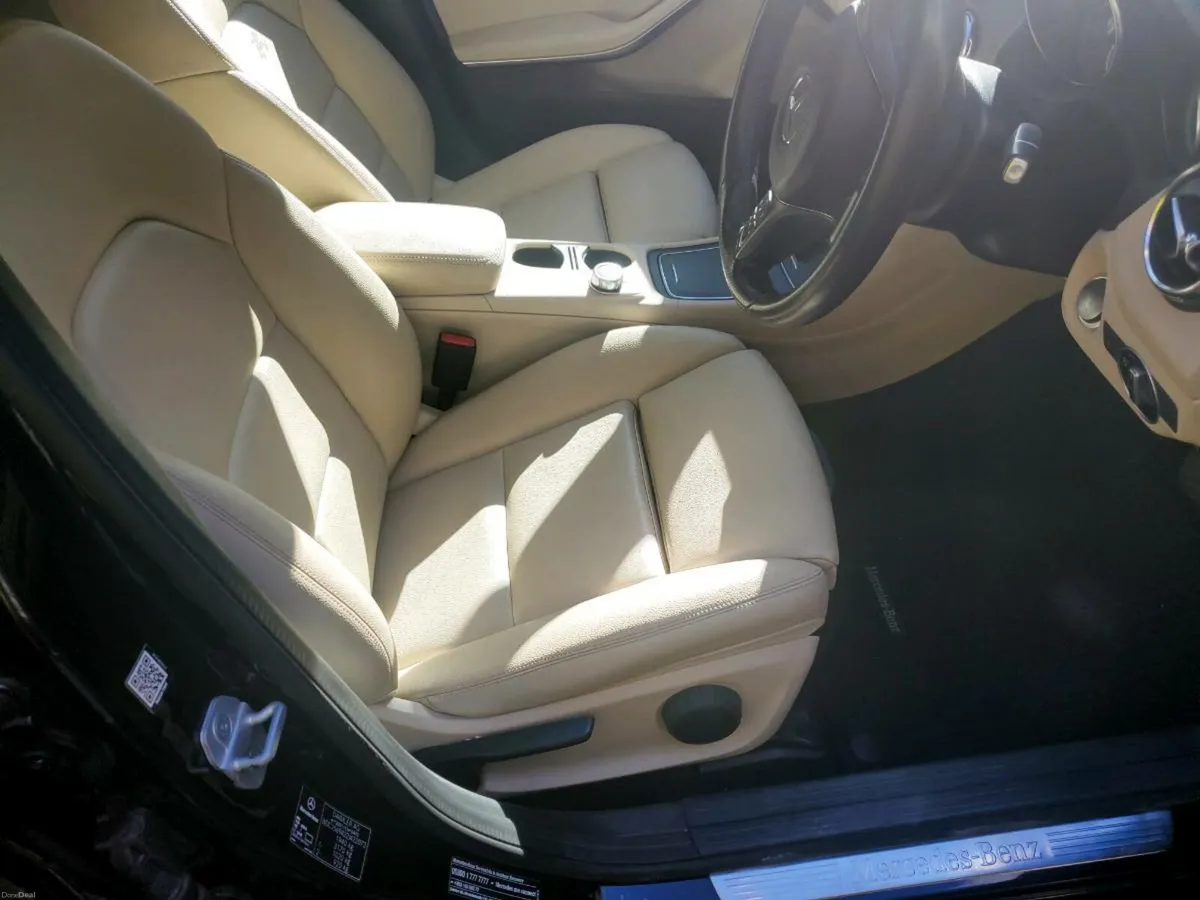 Mercedes Benz GLA180 - Image 4