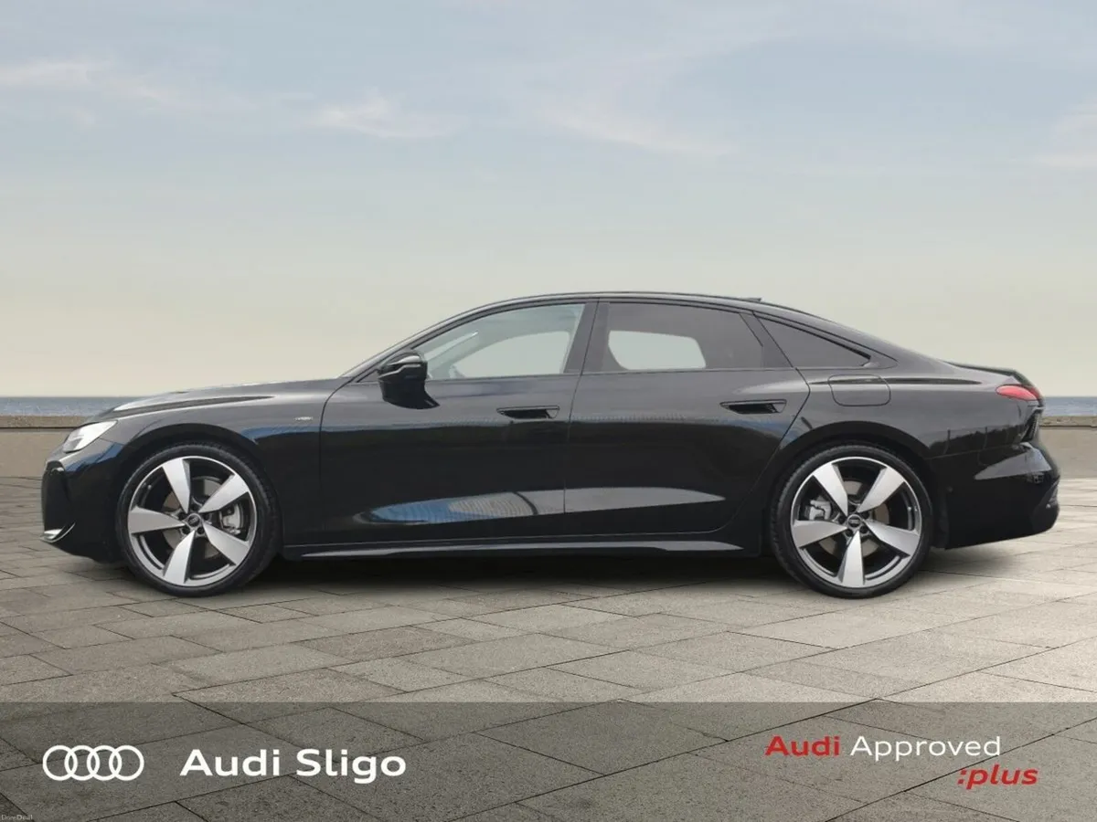 Audi A6 New Model - Black Edition e-hybrid quattro - Image 4
